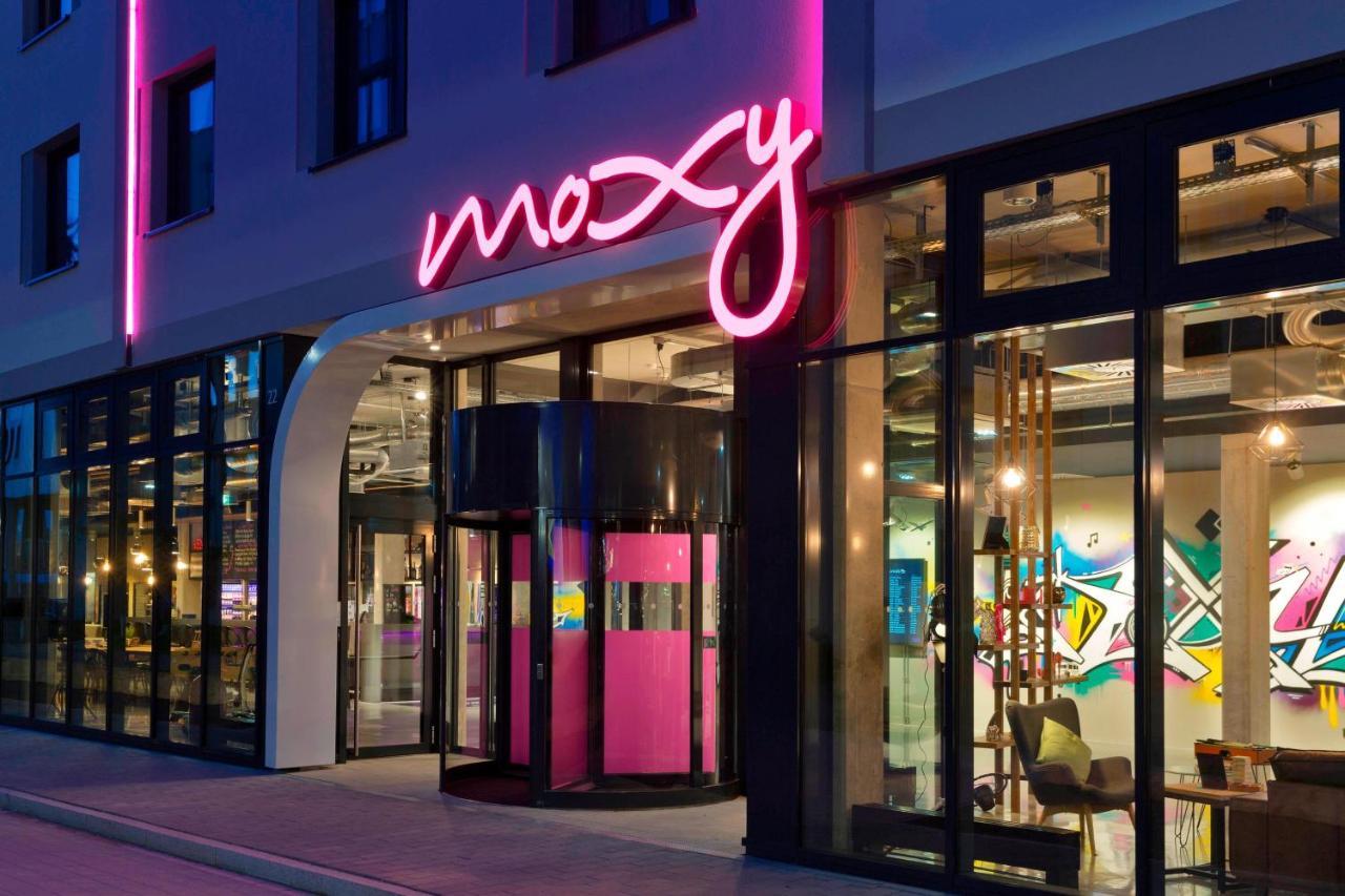 Moxy Stuttgart Airport/Messe Hotel Leinfelden-Echterdingen Exterior foto